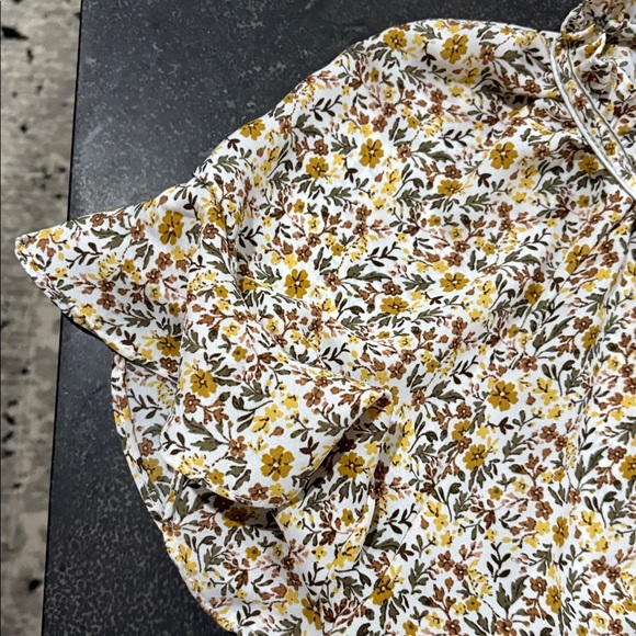 Max Studio Floral Short Flutter Sleeve V-Neck Blouse Size Large - Picture 5 of 10